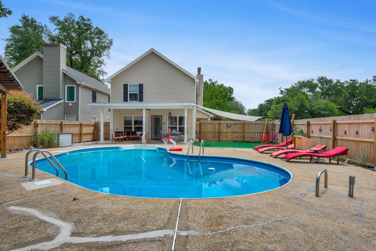 Private Oasis, Pool, Downtown Pns & 3br-2,5bt *